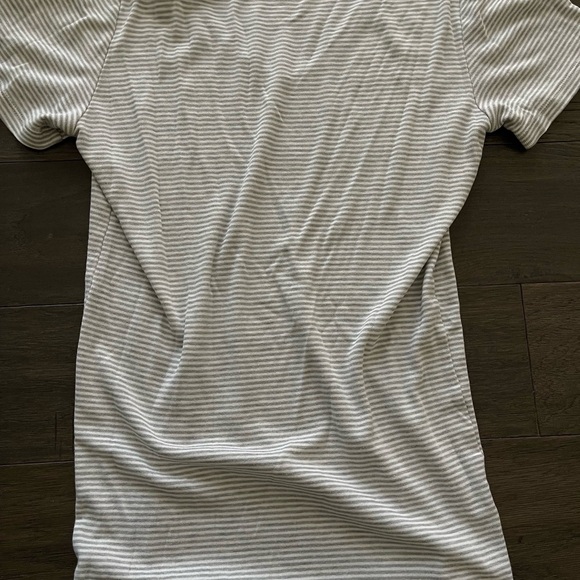 Gap Vintage Wash Stripe V-Neck T-Shirt Gray Striped Womens Top Cotton Casual M - Picture 4 of 4